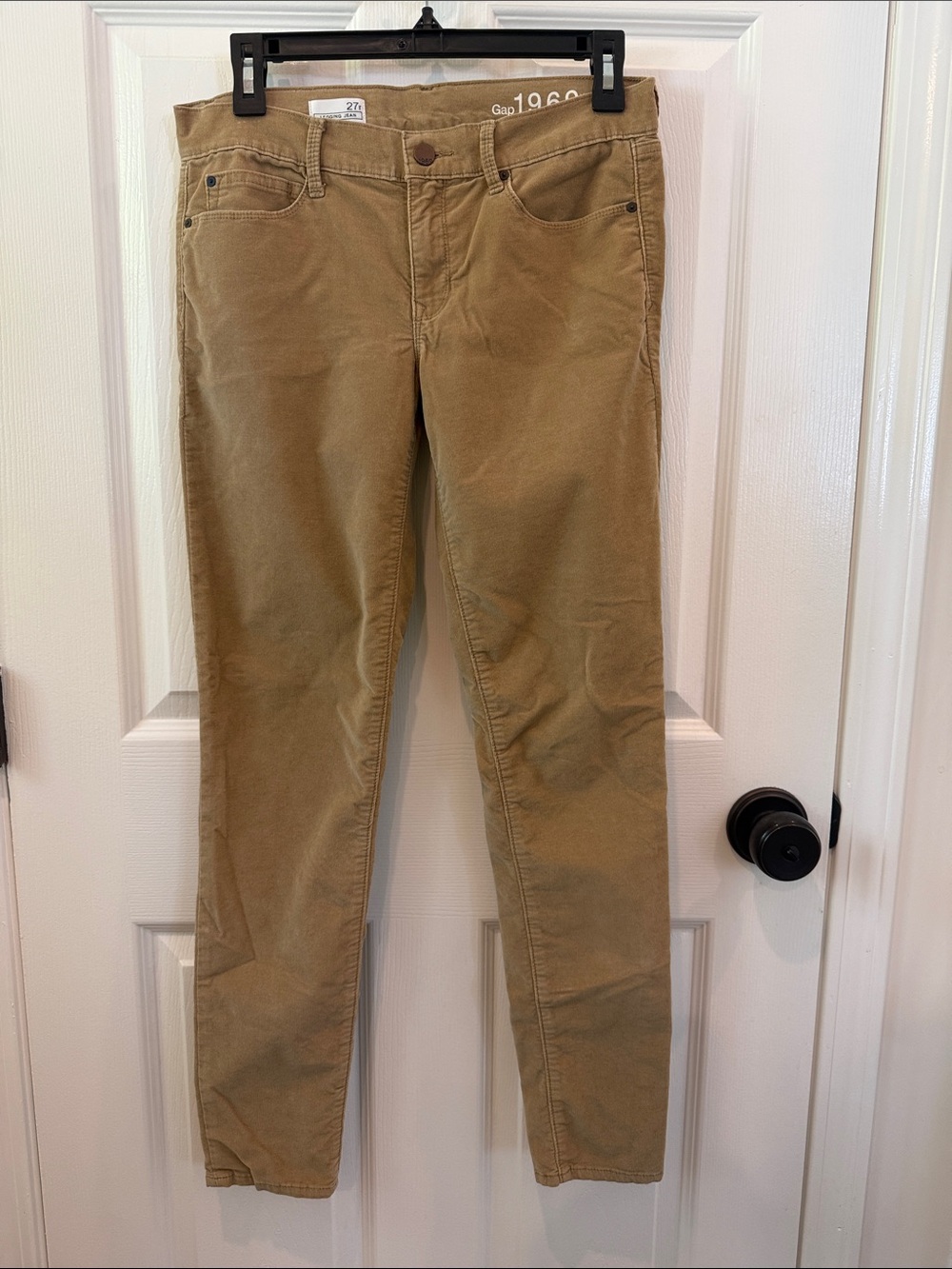 GAP Women’s 1969 Corduroy Legging Jean